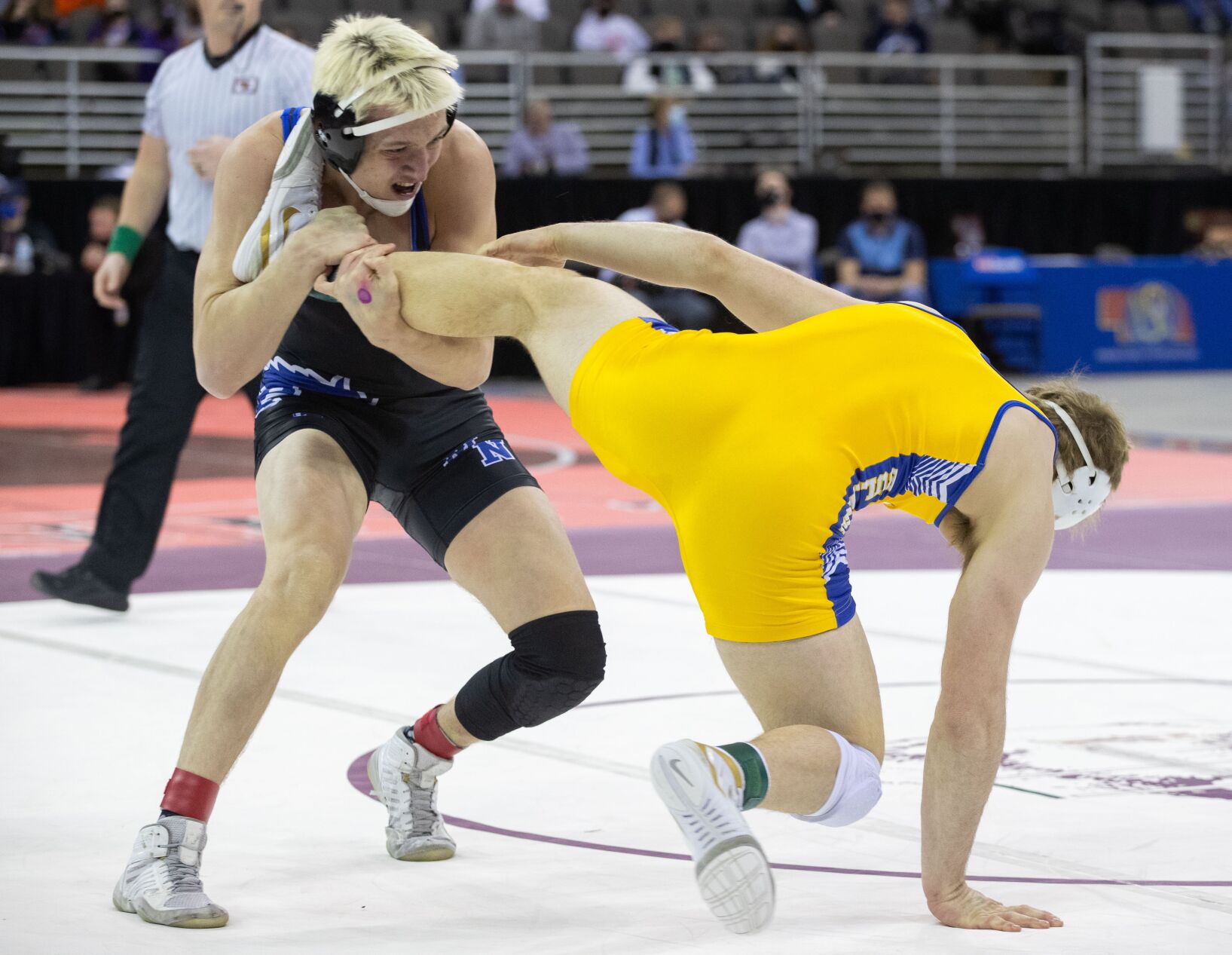021921-owh-spo-statewrestling-LS25